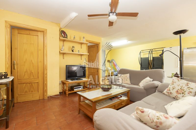 Foto 4109351d-3d56-4388-b2ae-e41735cd547b. House with heating parking pool in Casar de Escalona (El)
