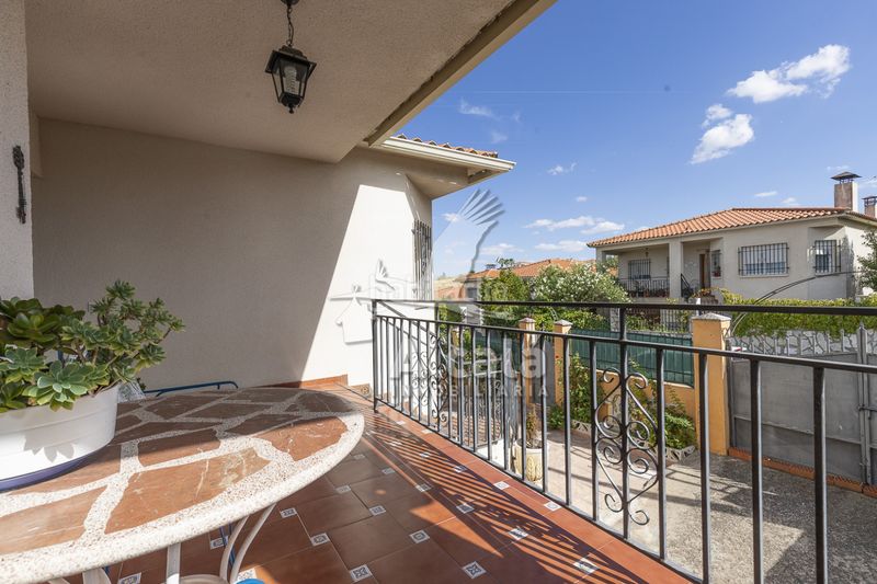 Foto 6de608d6-c288-4254-8436-9d02ef8543f1. House with heating parking pool in Casar de Escalona (El)