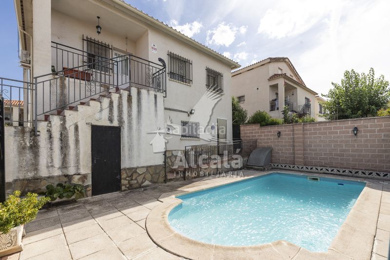Foto 9ec816d3-5341-4616-a325-722dcd5a1ee1. House with heating parking pool in Casar de Escalona (El)