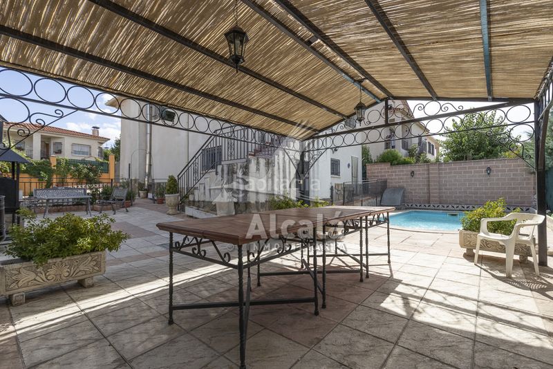 Foto 9fa5eccc-422b-425c-9c81-fdc81d6cd105. House with heating parking pool in Casar de Escalona (El)