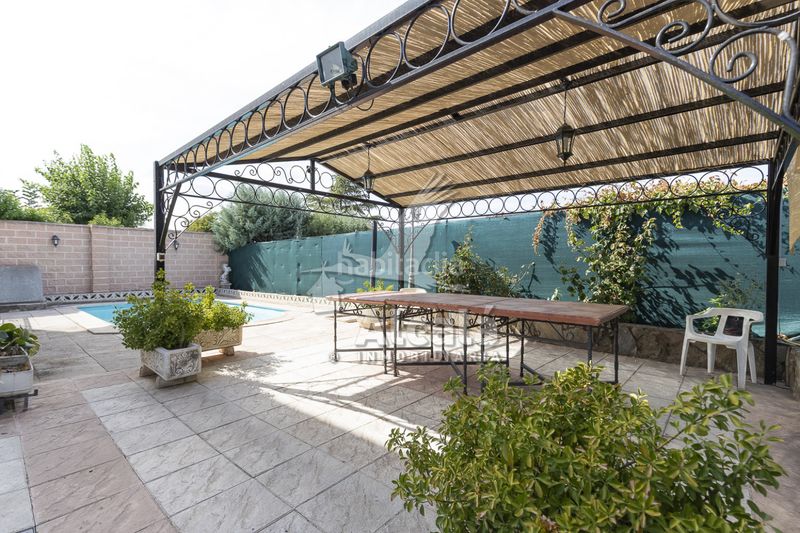 Foto a66c928c-ab91-4538-92da-10c81007b0c9. House with heating parking pool in Casar de Escalona (El)