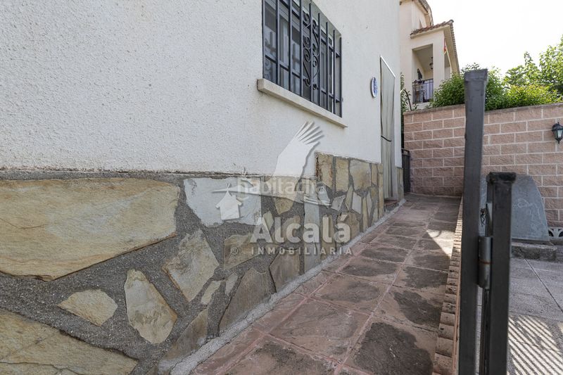 Foto b8a18d41-fb0c-4740-84ce-6332b1420aac. House with heating parking pool in Casar de Escalona (El)