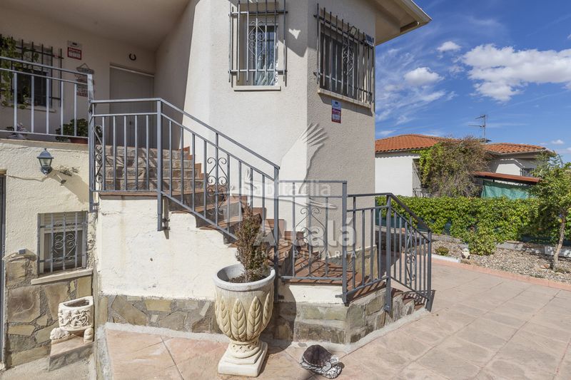 Foto b9618128-c9d2-41e4-b541-c85cab115116. House with heating parking pool in Casar de Escalona (El)
