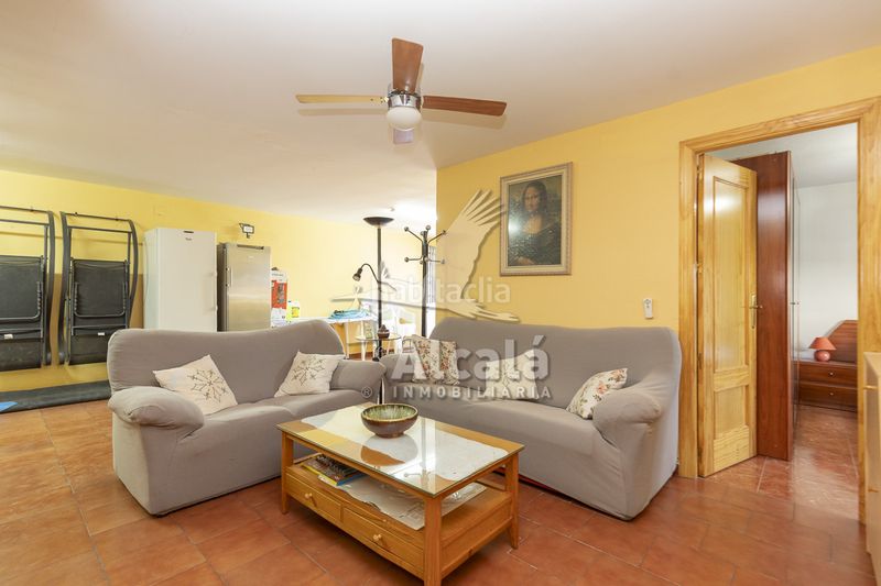 Foto cff42b67-790a-451b-a809-3551f1983f3b. House with heating parking pool in Casar de Escalona (El)