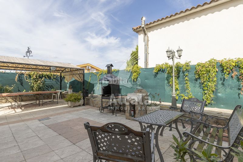 Foto ed574fa6-57d7-4a22-b3e3-0427ccb1c7c9. House with heating parking pool in Casar de Escalona (El)