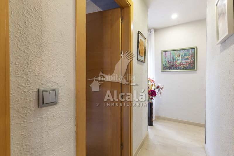 Foto 1dc62389-c6e8-4f16-9764-c372e57b4b5f. Piso oportunidad piso con terraza en zona valleaguado en Coslada