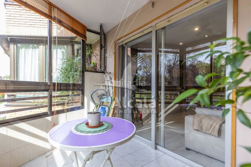 Foto 475593d6-73c4-4e13-b8b0-0bf36afbb22e. Piso oportunidad piso con terraza en zona valleaguado en Coslada
