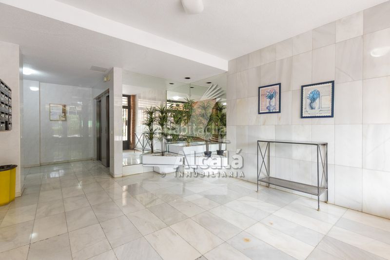Foto 61c35630-a5b1-414f-b095-97dccdcb106e. Piso oportunidad piso con terraza en zona valleaguado en Coslada
