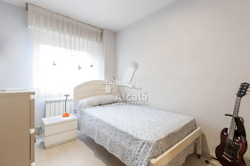 Foto 731b0f29-2b91-4b84-b99d-bf9e4eba5a06. Piso oportunidad piso con terraza en zona valleaguado en Coslada