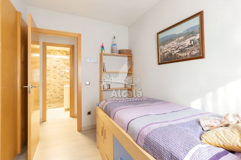 Foto 9f1d7096-81f8-4c64-b543-62fe04150705. Piso oportunidad piso con terraza en zona valleaguado en Coslada