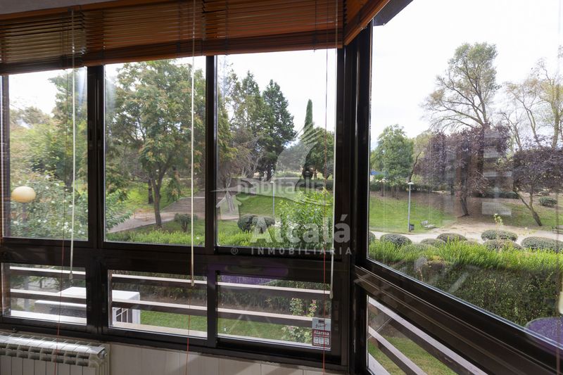 Foto b7c35e6d-313a-4b2f-b8b6-570586992a28. Piso oportunidad piso con terraza en zona valleaguado en Coslada