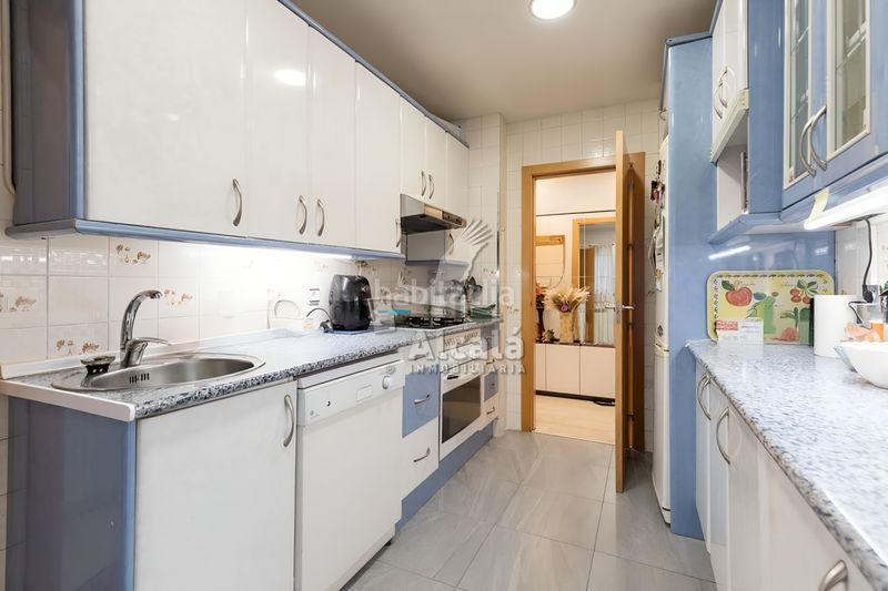 Foto cfb70b66-8a7b-4518-aa68-6d6dd186a2c2. Piso oportunidad piso con terraza en zona valleaguado en Coslada