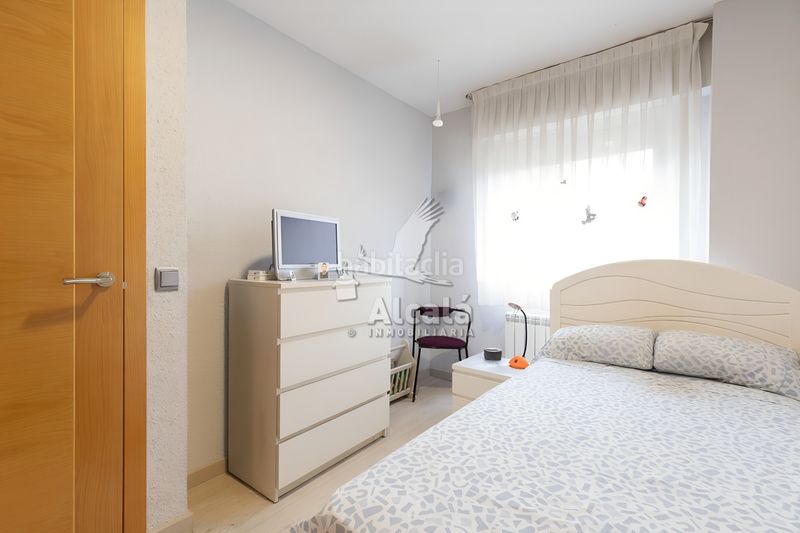 Foto daa9ba4f-8c1b-406f-af21-10a69bef9419. Piso oportunidad piso con terraza en zona valleaguado en Coslada