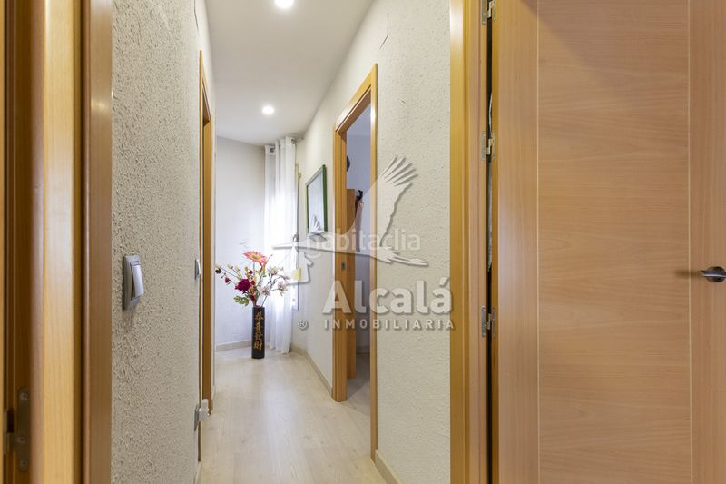 Foto edc70c38-8fed-4e78-8952-1644e7c17268. Piso oportunidad piso con terraza en zona valleaguado en Coslada