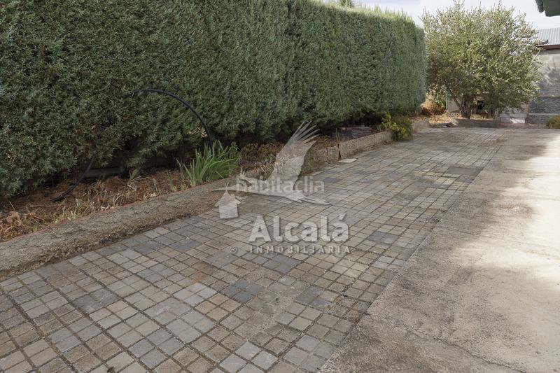Foto 4e475564-882a-4c07-b87f-b005ff23bd8c. Casa amb calefacció a Camarma de Esteruelas