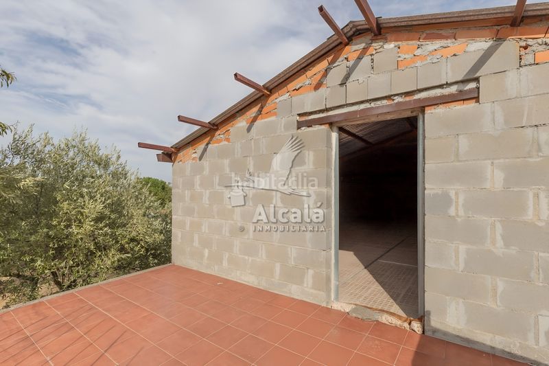 Foto 5d17e0a0-d5b7-46af-950c-f63cc813c154. Casa amb calefacció a Camarma de Esteruelas