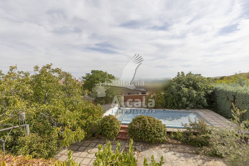 Foto baa42f98-d7f1-401f-b44f-002489e651b6. Casa amb calefacció a Camarma de Esteruelas