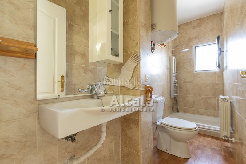 Foto c0609da8-33c4-4580-bf6d-b7372363525f. Casa amb calefacció a Camarma de Esteruelas