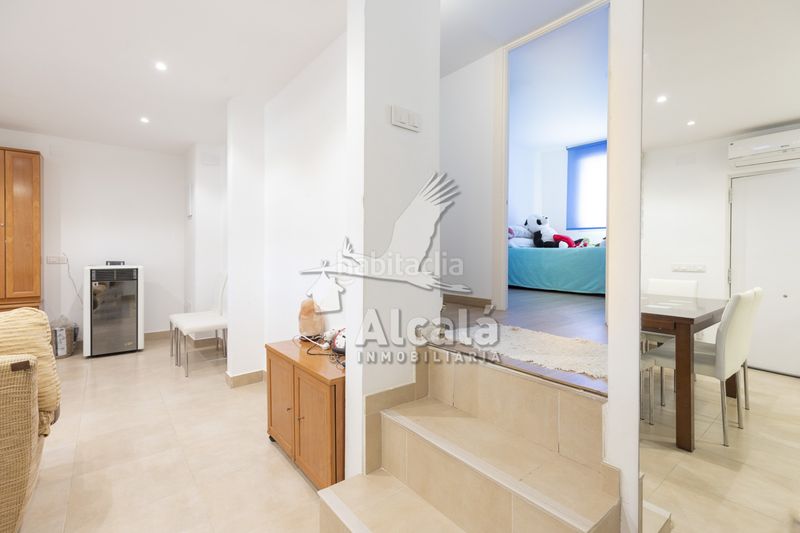 Foto 424eef71-84e6-4239-811a-939b60c90f3c. Casa amb calefacció aparcament piscina a Hontoba