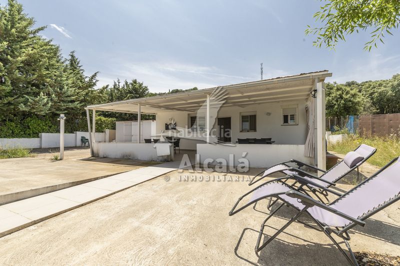 Foto c089fb7e-b782-4ddd-99ed-f38f1e9ee187. Casa amb calefacció aparcament piscina a Hontoba