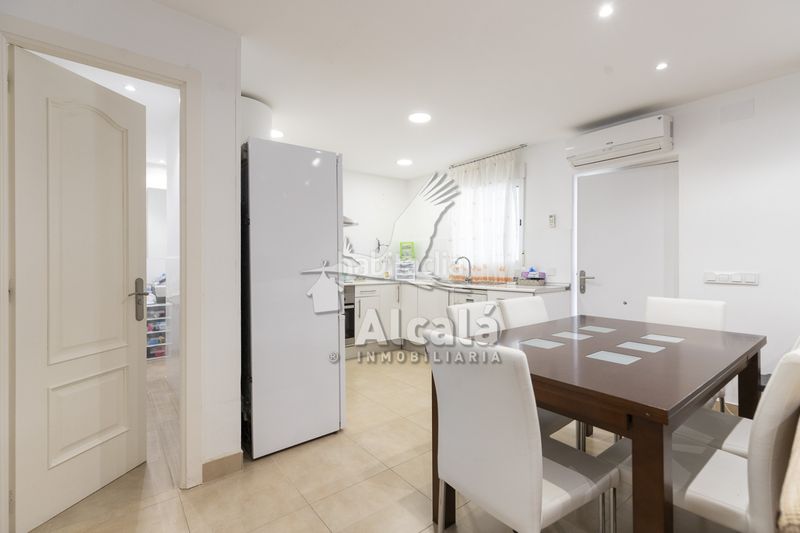 Foto d2b496e9-a095-4d36-8f5c-fe12a901237a. Casa amb calefacció aparcament piscina a Hontoba