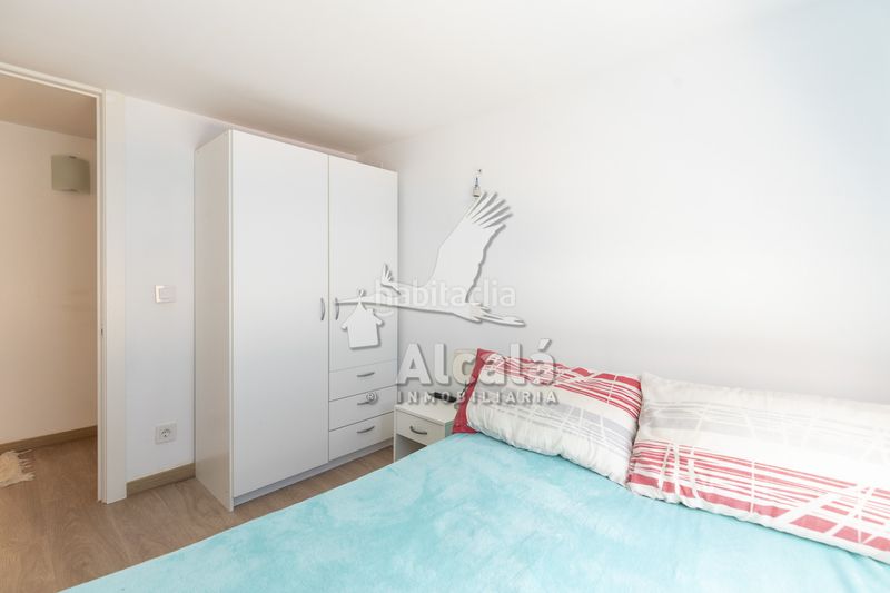 Foto d428238d-41c5-45cb-8b59-81f7643a50d4. Casa amb calefacció aparcament piscina a Hontoba