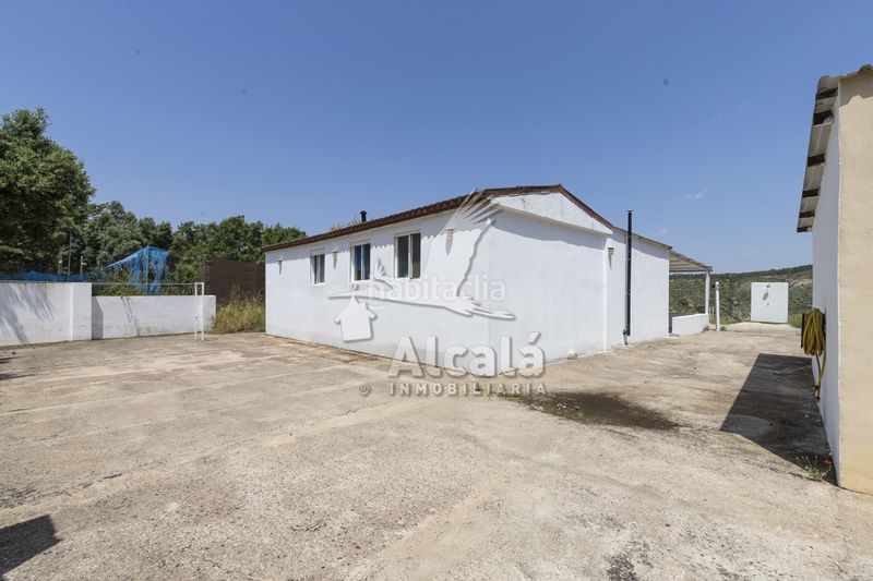 Foto d4493f83-f725-428e-b656-883e7ef05efc. Casa amb calefacció aparcament piscina a Hontoba