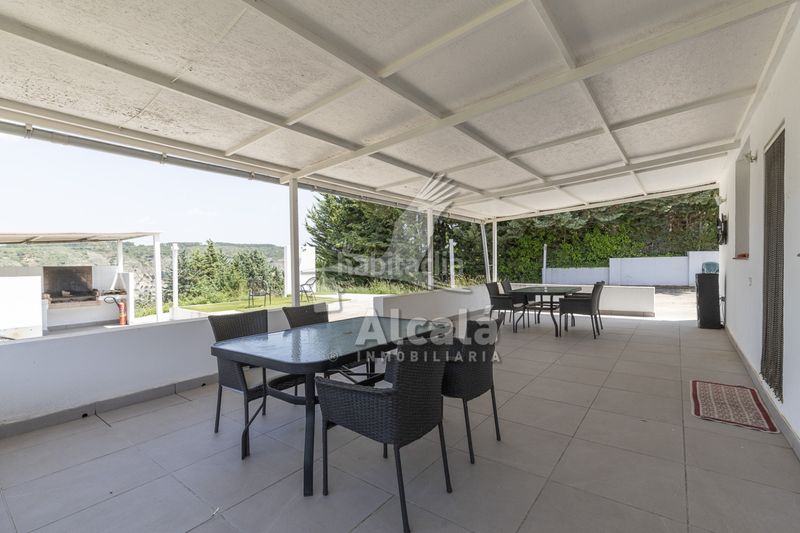 Foto d96b3d16-4653-438b-a34b-d8ea47f6f35d. Casa amb calefacció aparcament piscina a Hontoba