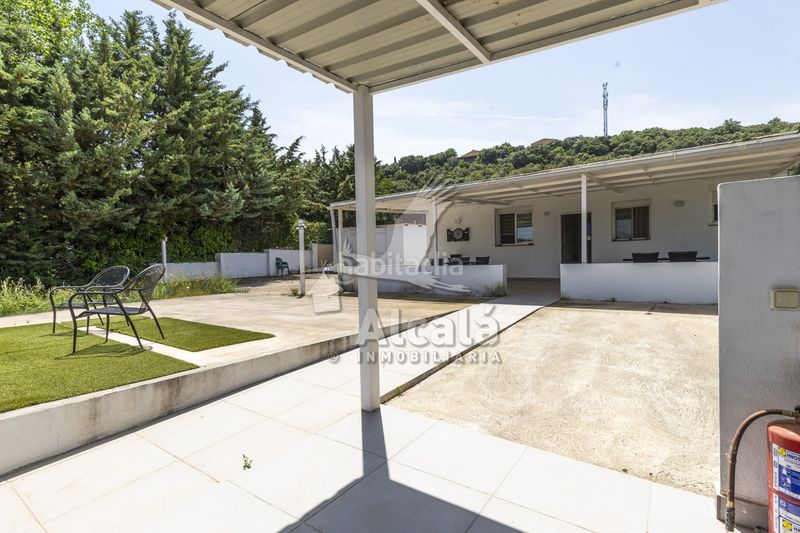 Foto e6601a38-b48a-446b-9cb8-273ad60dd65b. Casa amb calefacció aparcament piscina a Hontoba