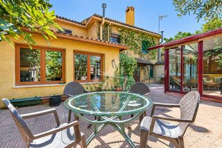 Maison à Santorcaz. A solo 45 minutos de madrid, una casa única de más de 500 m, con