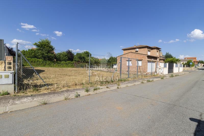 Foto 30248e58-fe33-4705-b4f1-060eb1d94763. Terreny residencial a Chiloeches