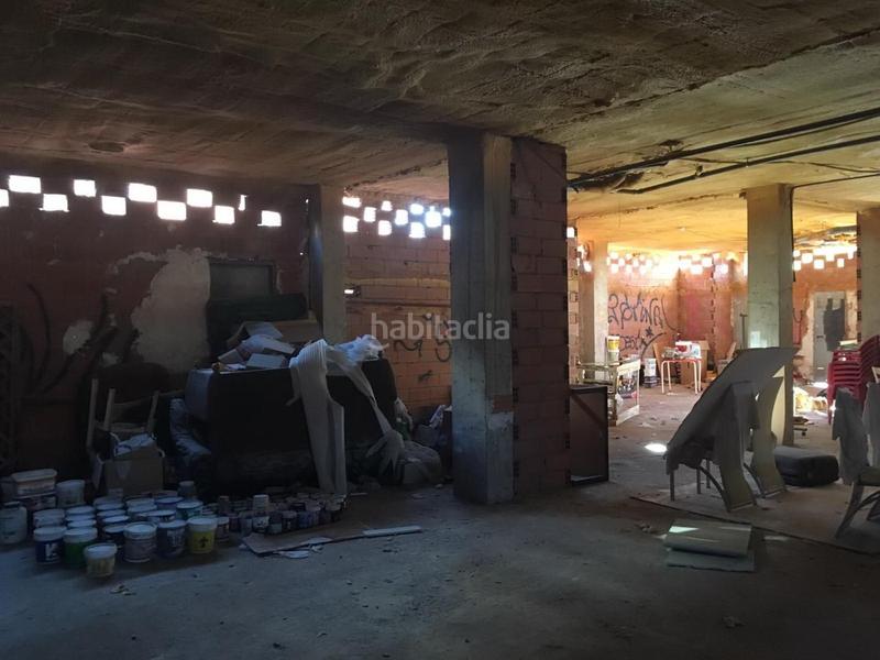 Foto a2b29f93-a2fa-43b8-8317-d655a7275548. Location local commercial dans Humanes de Madrid