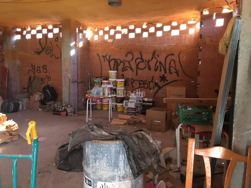 Foto c207f672-fcfa-4985-bc57-318731724e2b. Location local commercial dans Humanes de Madrid