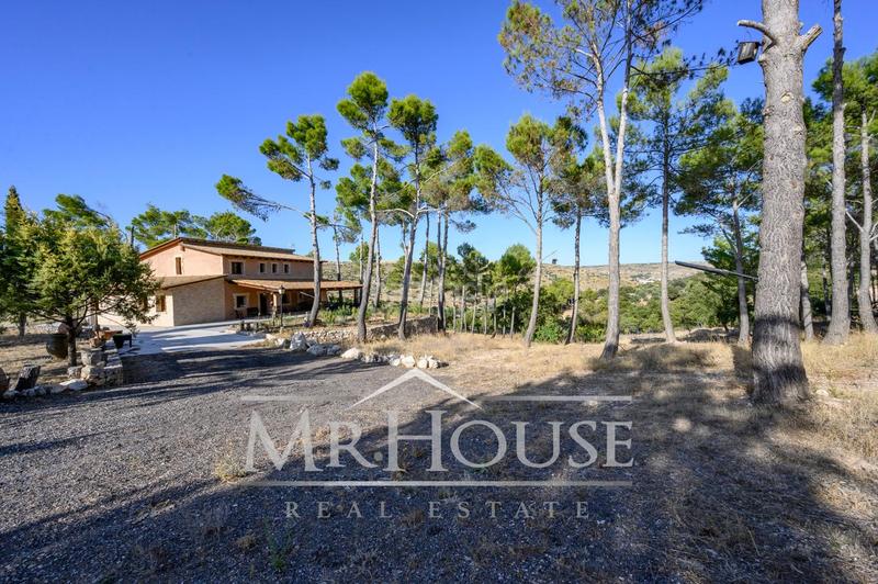 Foto 0258eda3-d4fa-407e-9be6-d57d1d30833c. Terreno residenziale in Perales de Tajuña