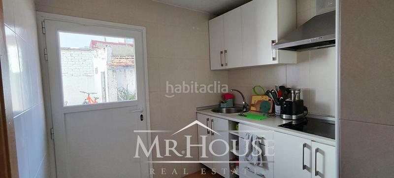 Foto f74e3fbb-65b1-4265-8888-4bd03eec9107. Maison dans Calle Pinto-San Roque Parla