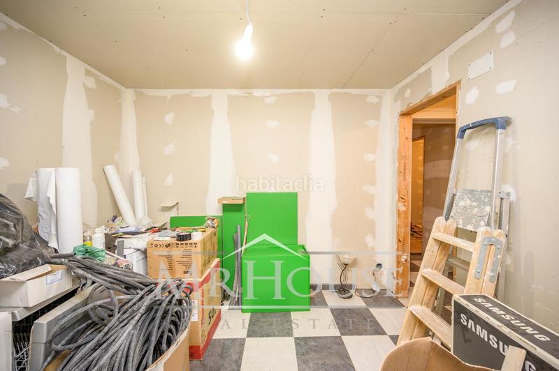 Foto 2b92537d-e0c0-4711-b97c-fefbd655f17c. Casa in Pintores-Ferial Parla