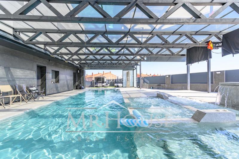 Foto 2d05e8d5-ba4c-4be1-9dd7-6121b045b98c. Casa amb calefacció aparcament piscina a Torrejón de la Calzada