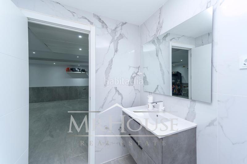 Foto d001be1e-74d1-4ebd-af9f-9d7e0a3e0bbe. Casa amb calefacció aparcament piscina a Torrejón de la Calzada