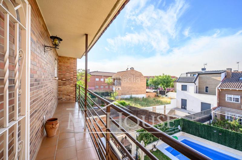 Foto 007bb366-e1bd-47d8-abb1-629510eff823. Haus mit heizung parking pool in Reyes Parla