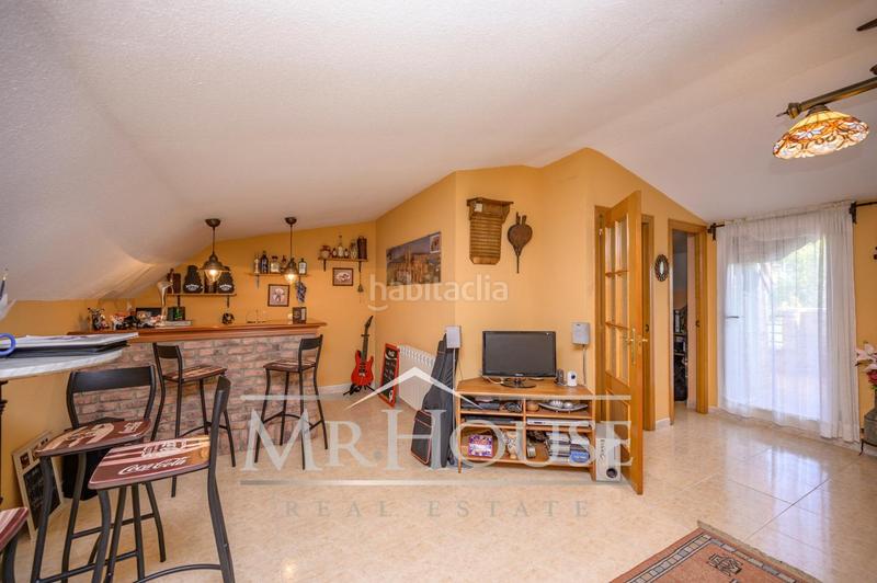 Foto a368097e-7497-4369-9e8d-1c87e70814ce. Haus mit heizung parking pool in Reyes Parla