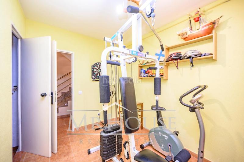 Foto c39bd9d0-9f58-4ef9-bc9f-64d0d954fcb0. House with heating parking pool in Reyes Parla