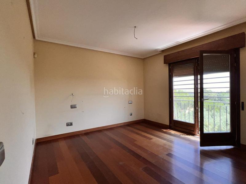 Foto bcd76eef-4581-4523-ab08-e31064311f6a. Casa en Pino Alto-Navarredonda Valdemorillo