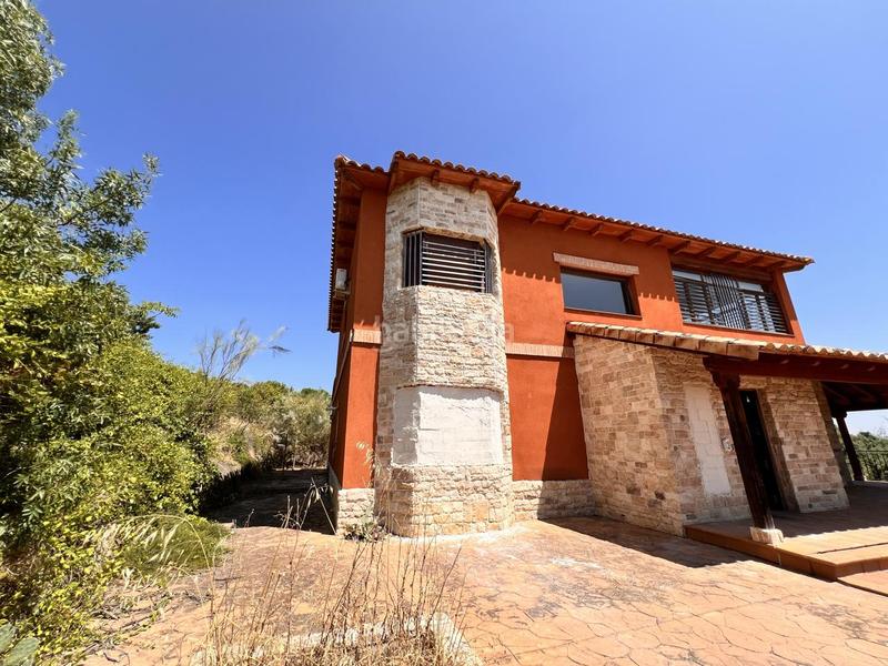 Foto e8fbeb01-e3ff-4049-b8f7-b21e28bff0b1. Casa en Pino Alto-Navarredonda Valdemorillo