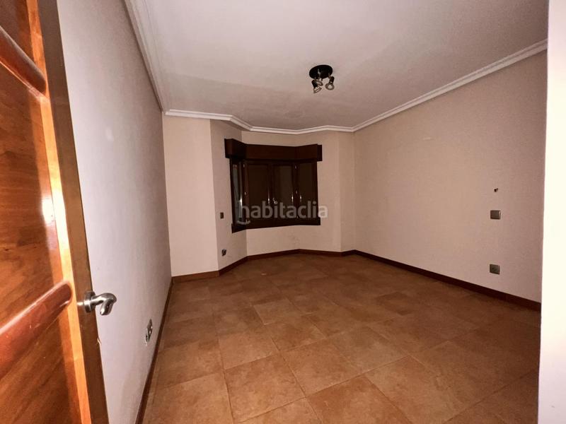 Foto 33c09d8f-4a57-40ca-ba24-36bff33d1967. House with parking pool in Pino Alto-Navarredonda Valdemorillo