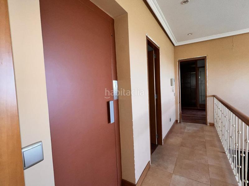 Foto 81012713-8427-4fc6-a75a-4673d09e6833. House with parking pool in Pino Alto-Navarredonda Valdemorillo