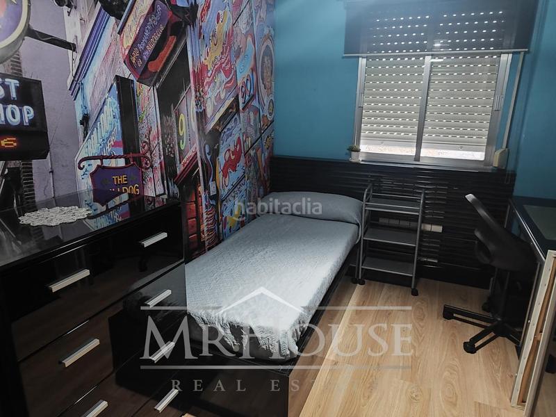 Foto 5371c8a8-9f90-4c17-96b3-4b27fc550e87. Planta baja en Reyes Parla