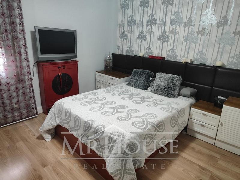 Foto aeb16b0a-9ba1-4761-8759-a3330a47fa6b. Planta baja en Reyes Parla