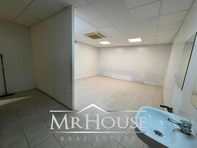 Foto 6a46dbe1-de77-4699-8654-9fd75dbe10ac. Location local commercial dans Calle Pinto-San Roque Parla