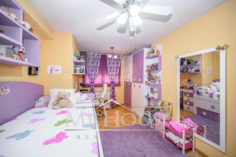 Foto 26f4d46b-3ddf-49aa-8d77-9f51795ab052. Casa adosada en Fuentebella-San Fermín-El Leguario Parla