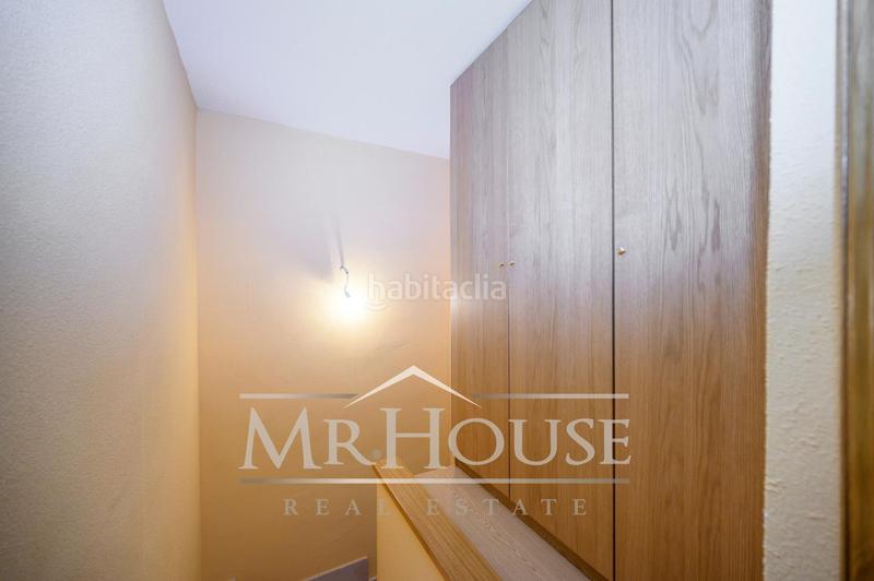 Foto 251b8e81-9afc-424d-b75b-9db510374d82. Reihenhaus mit heizung parking pool in Fuentebella-San Fermín-El Leguario Parla